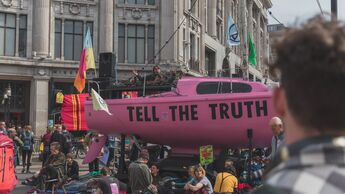 Extinction rebellion protest joel de vriend B4co I Kuk55 I unsplash