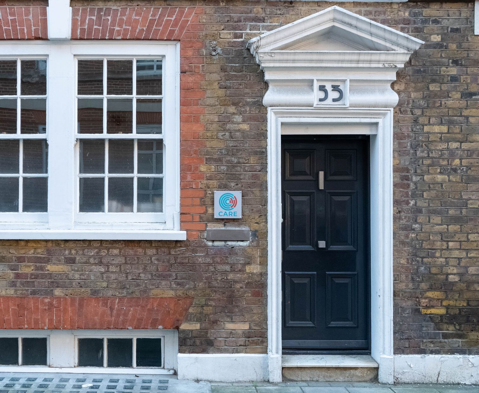 TITLE image Romney Street