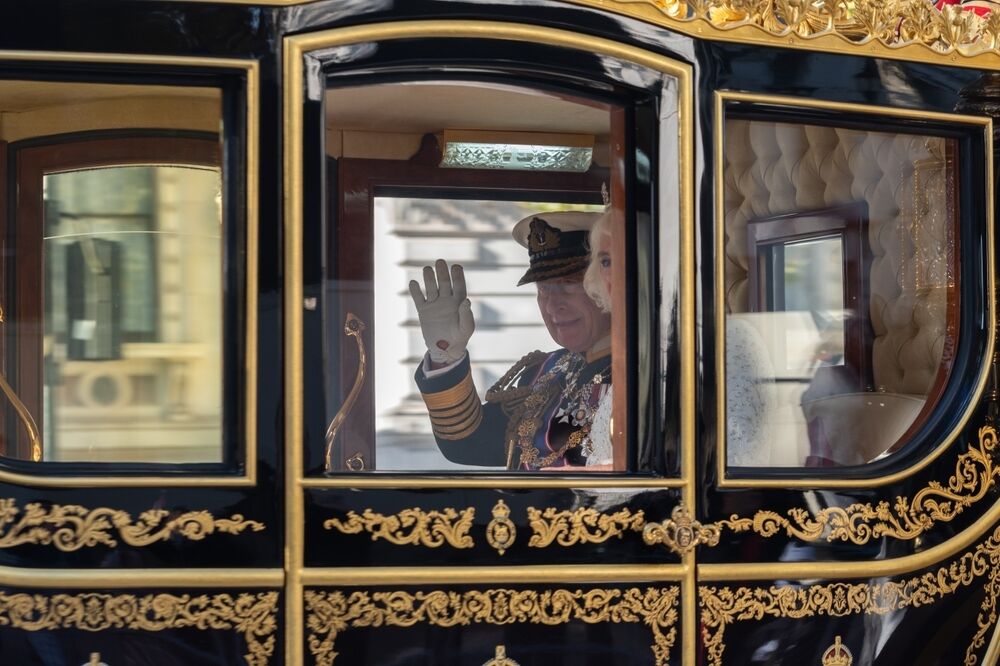 Kings Speech carriage wave