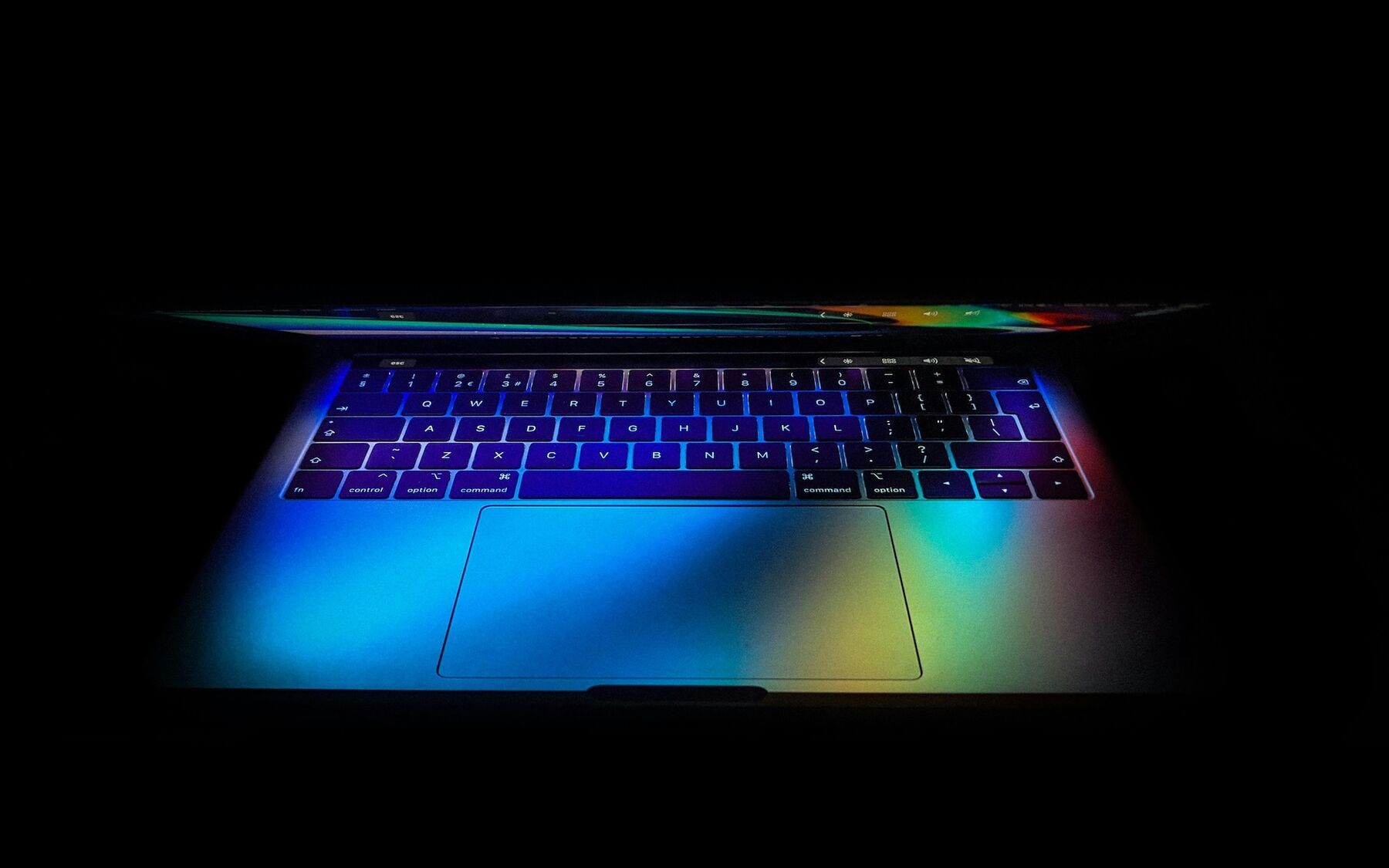 Closing laptop