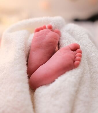 Newborn baby feet
