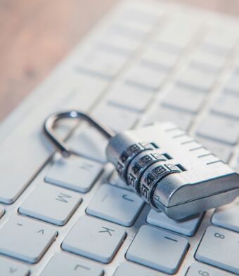 Keyboard lock privacy access