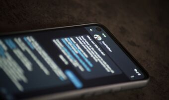 AI chatbot phone dark