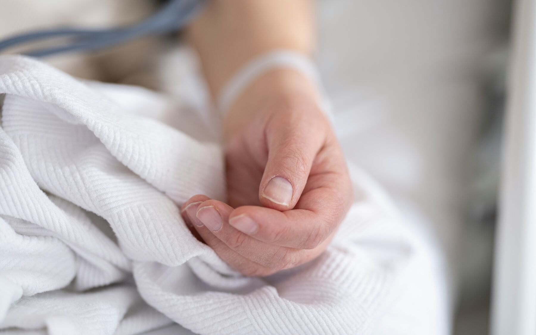 Hand hospital medical dying
