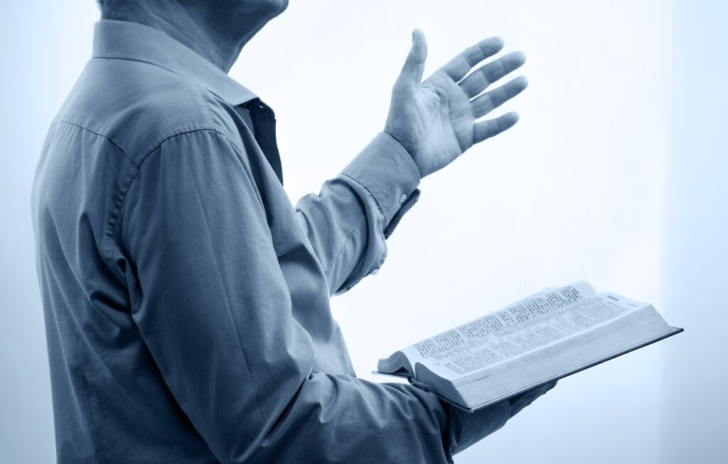 Preacher Bible street evangelist