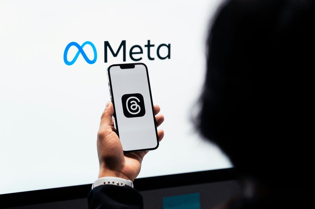 Meta facebook threads
