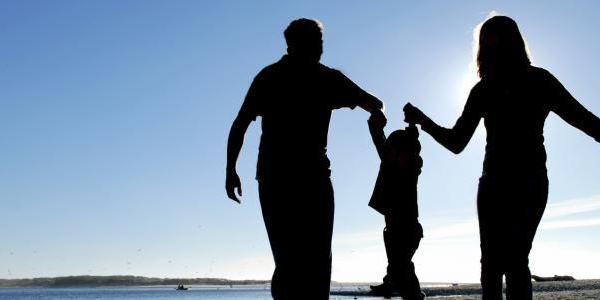 Family of 3 silhouette 0